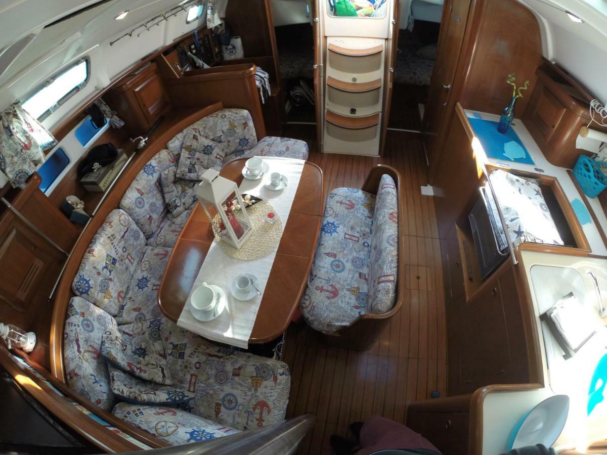 Yacht Suite มารีนาดีกรอซเซโต ภายนอก รูปภาพ