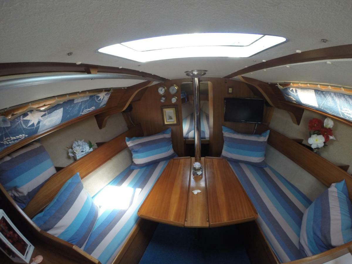 Yacht Suite มารีนาดีกรอซเซโต ภายนอก รูปภาพ