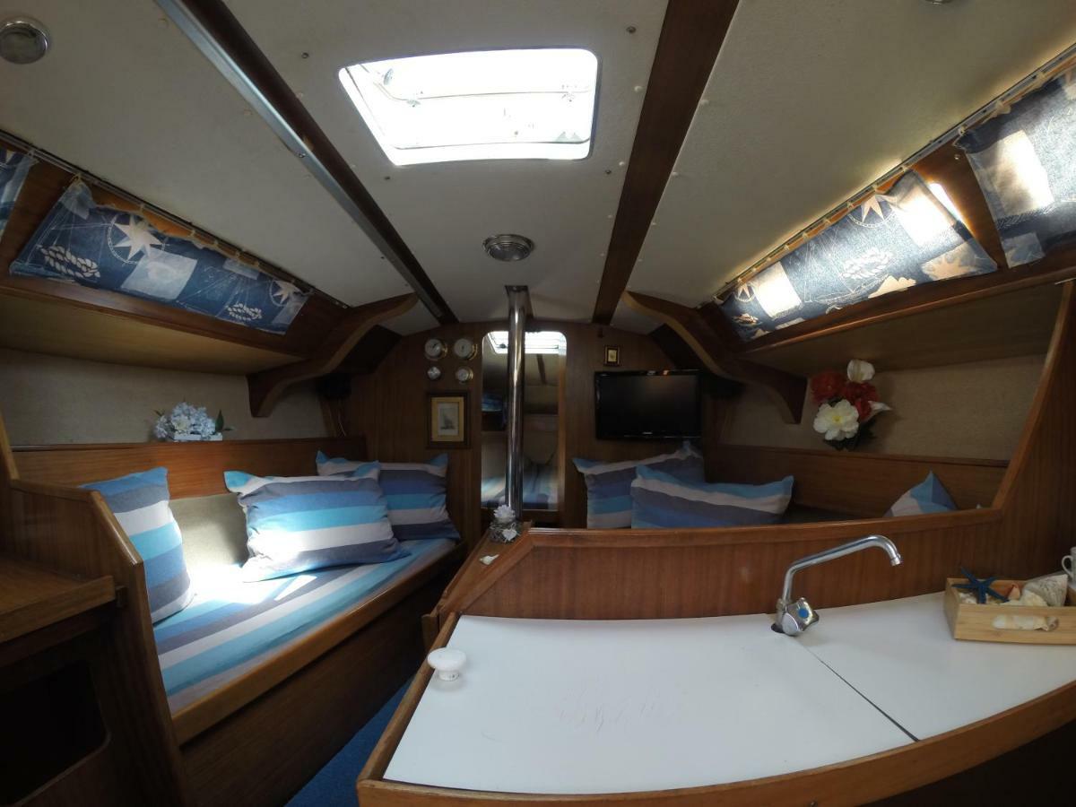 Yacht Suite มารีนาดีกรอซเซโต ภายนอก รูปภาพ