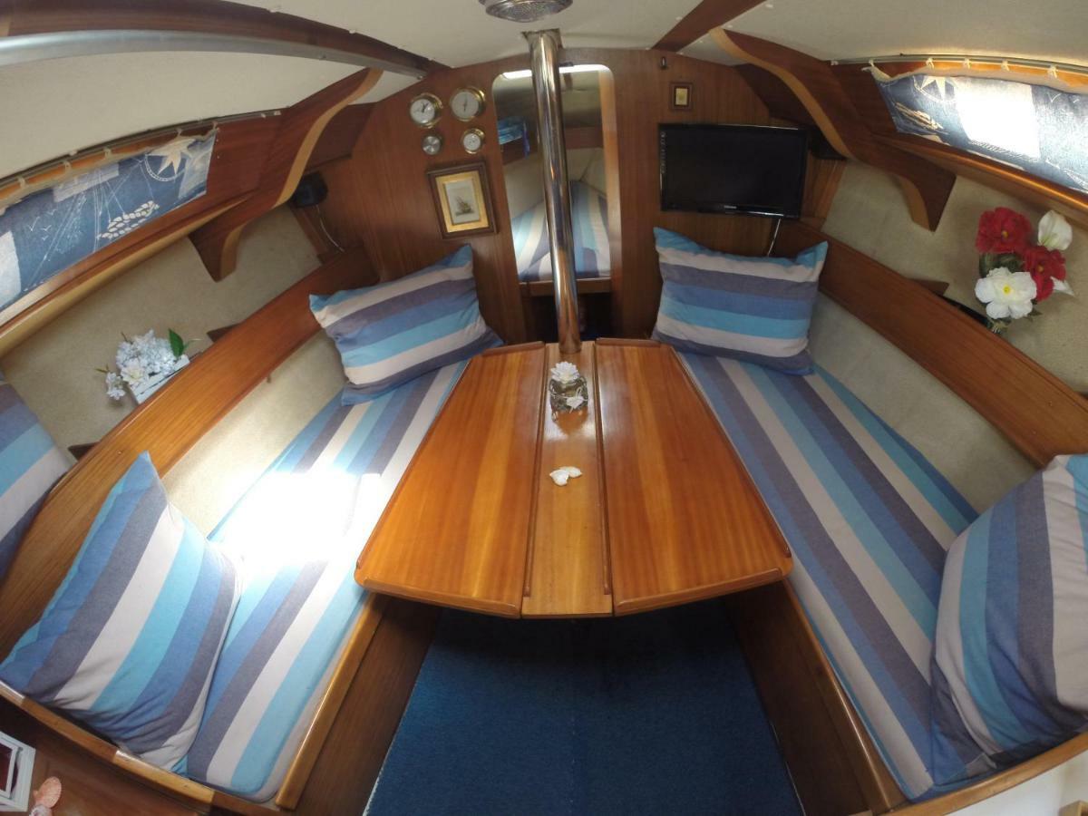 Yacht Suite มารีนาดีกรอซเซโต ภายนอก รูปภาพ